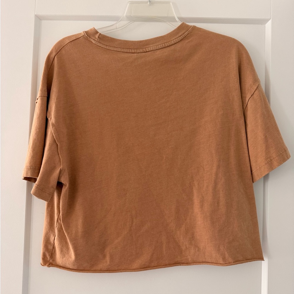 Like new! Wild Fable Cropped T-shirt - Picture 4 of 4